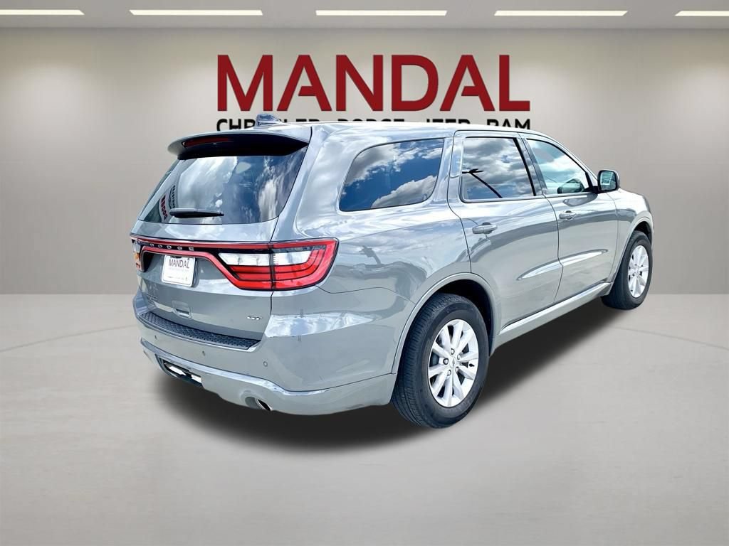 Used 2025 Dodge Durango GT RWD image 5