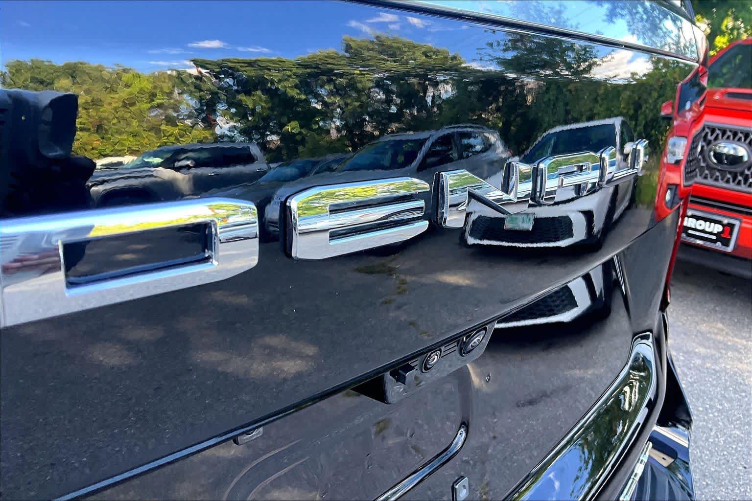 Used 2026 GMC Yukon Denali w/ Denali Reserve Package AWD/4WD image 30