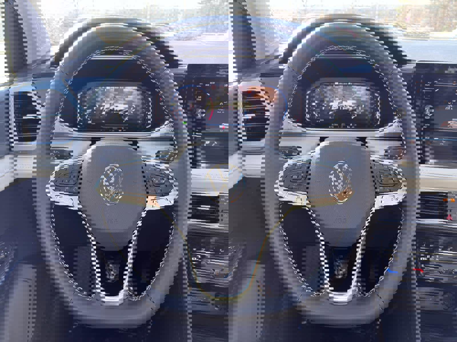 New 2026 Volkswagen Taos SEL image 10