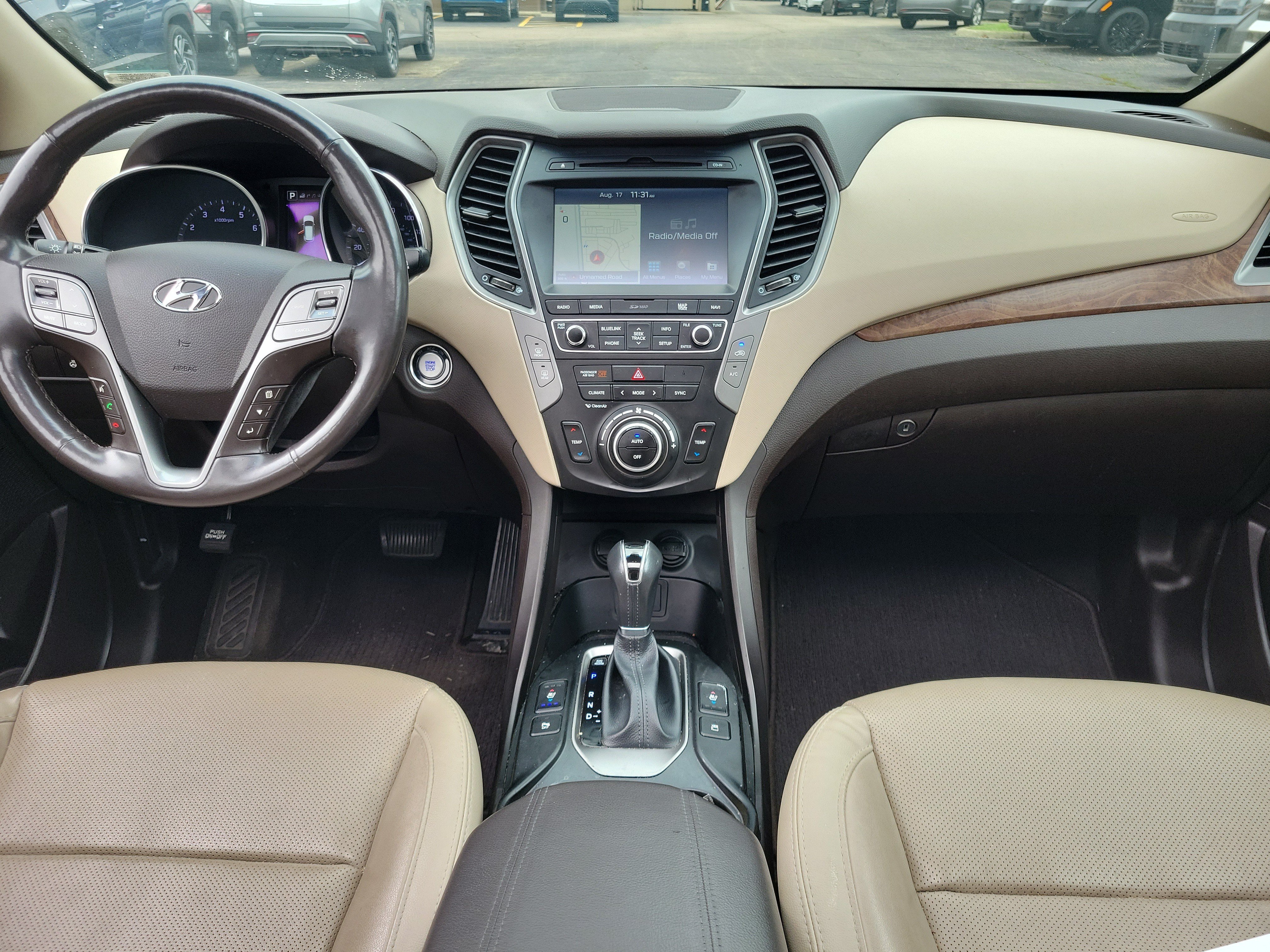 Used 2018 Hyundai Santa Fe Sport w/ 2.4L Tech Package 04 AWD/4WD image 9