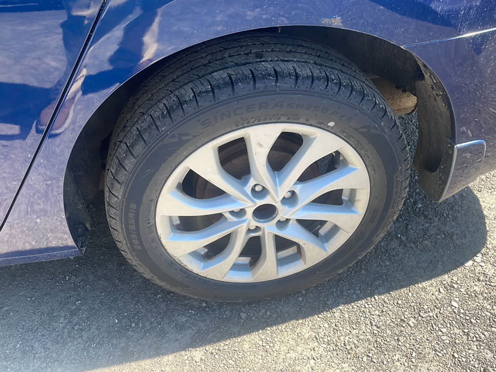 Used 2019 Nissan Sentra SV w/ Electronics Package FWD image 20