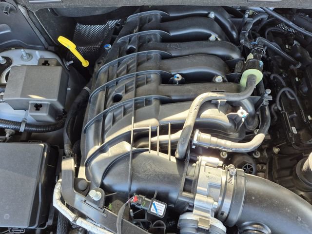 Used 2024 Dodge Durango SXT AWD/4WD image 24