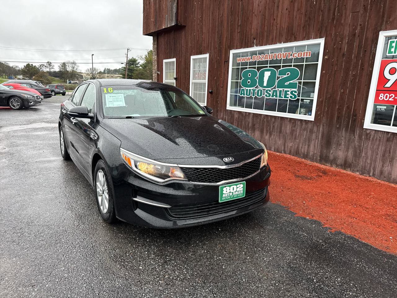 Used 2016 Kia Optima LX FWD image 2