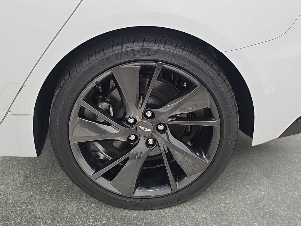 Used 2023 Genesis G70 2.0T w/ Sport Prestige Package AWD/4WD image 33