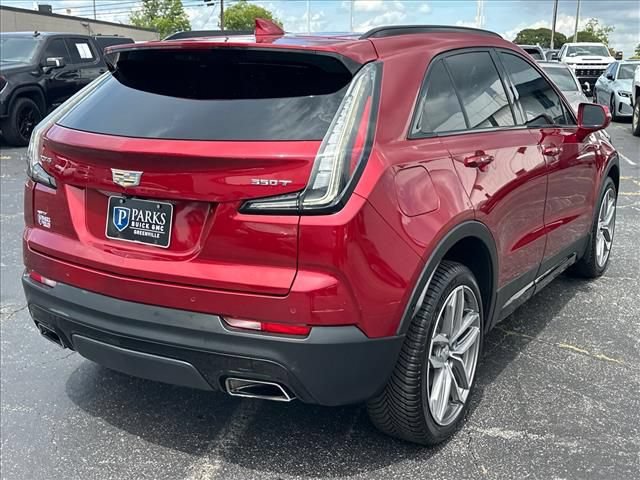Certified 2020 Cadillac XT4 Sport w/ Enhanced Visibility Package AWD/4WD image 11