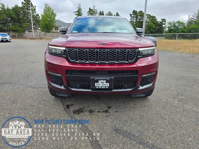 New 2025 Jeep Grand Cherokee L Summit image 8