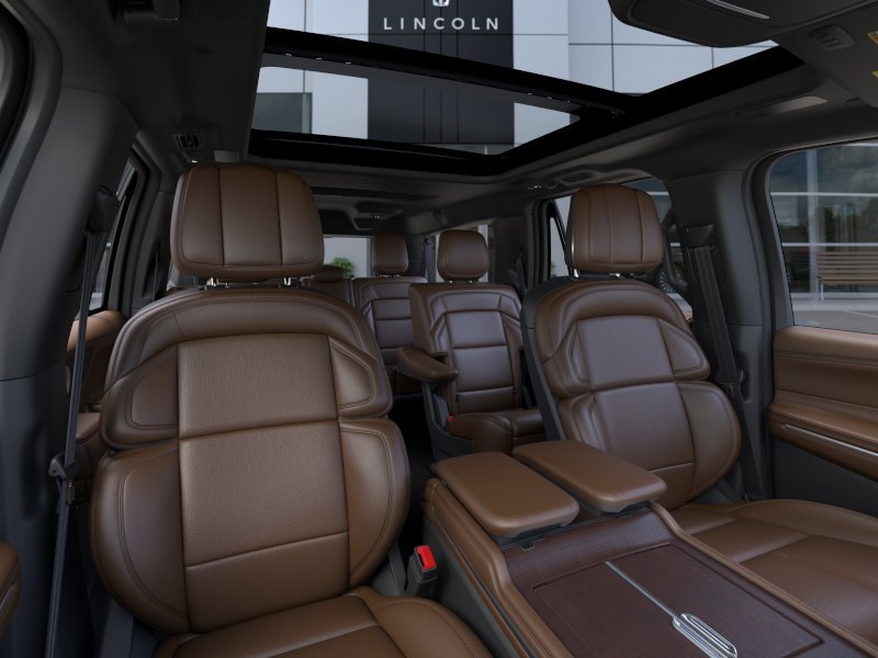 New 2026 Lincoln Navigator L Reserve AWD/4WD image 10