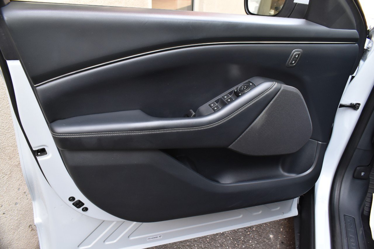 Used 2021 Ford Mustang Mach-E Select RWD image 14