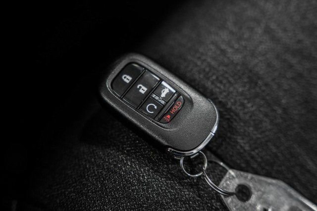 Used 2025 Honda Accord SE image 37