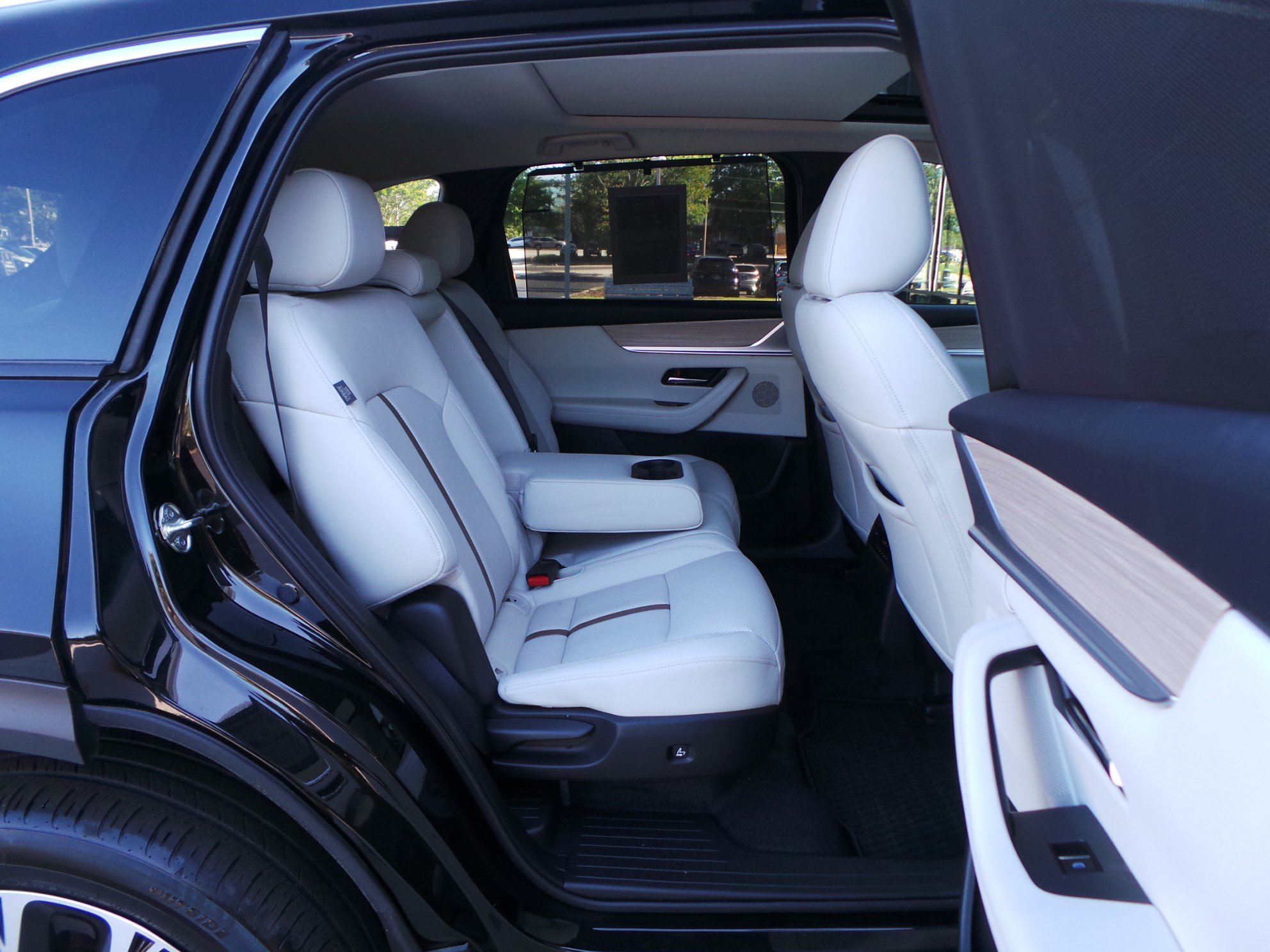 Certified 2026 MAZDA CX-90 Plug-In Hybrid w/ Premium Plus AWD/4WD image 41