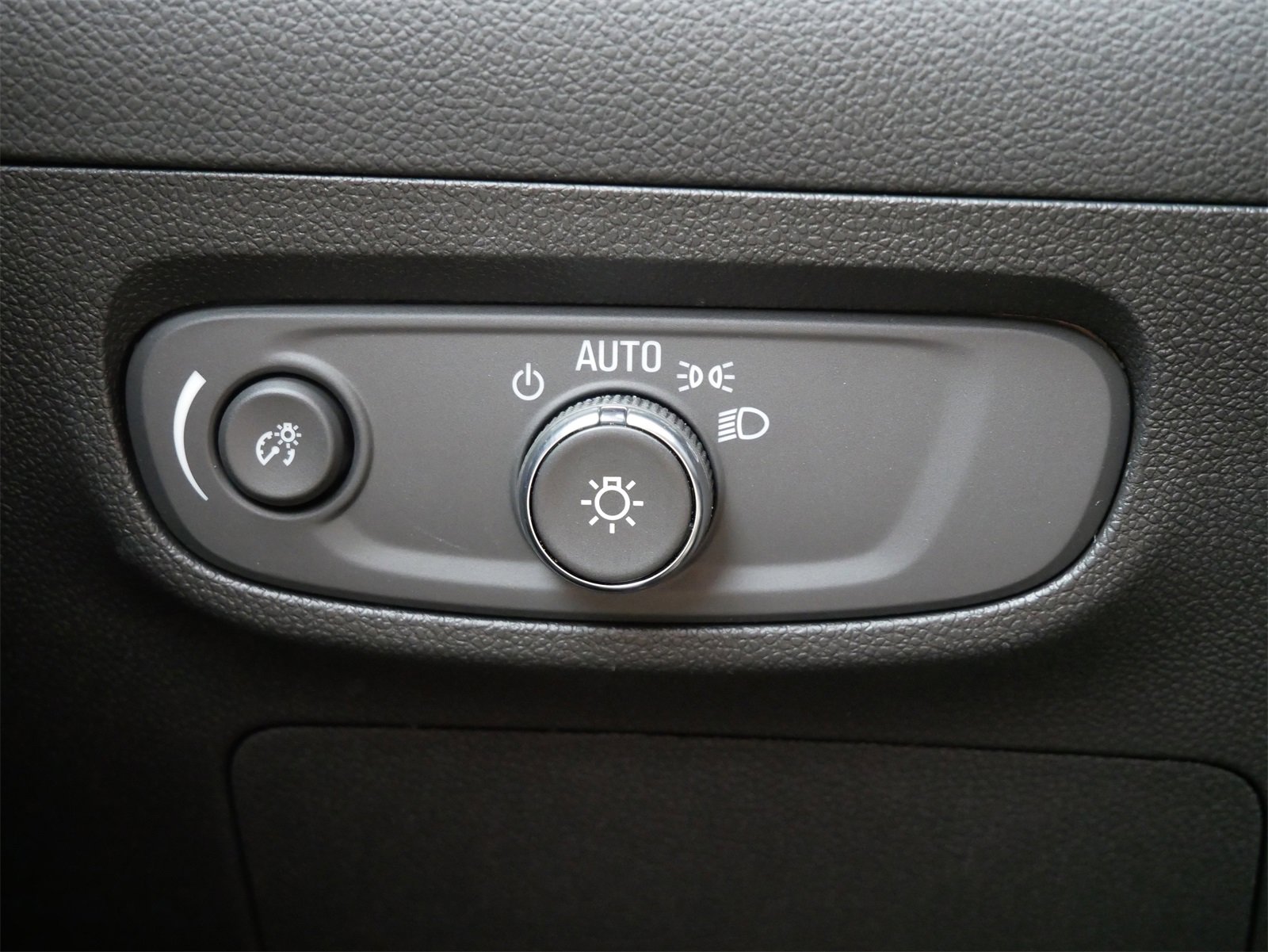 New 2026 Buick Encore GX Sport Touring w/ Comfort Package image 13