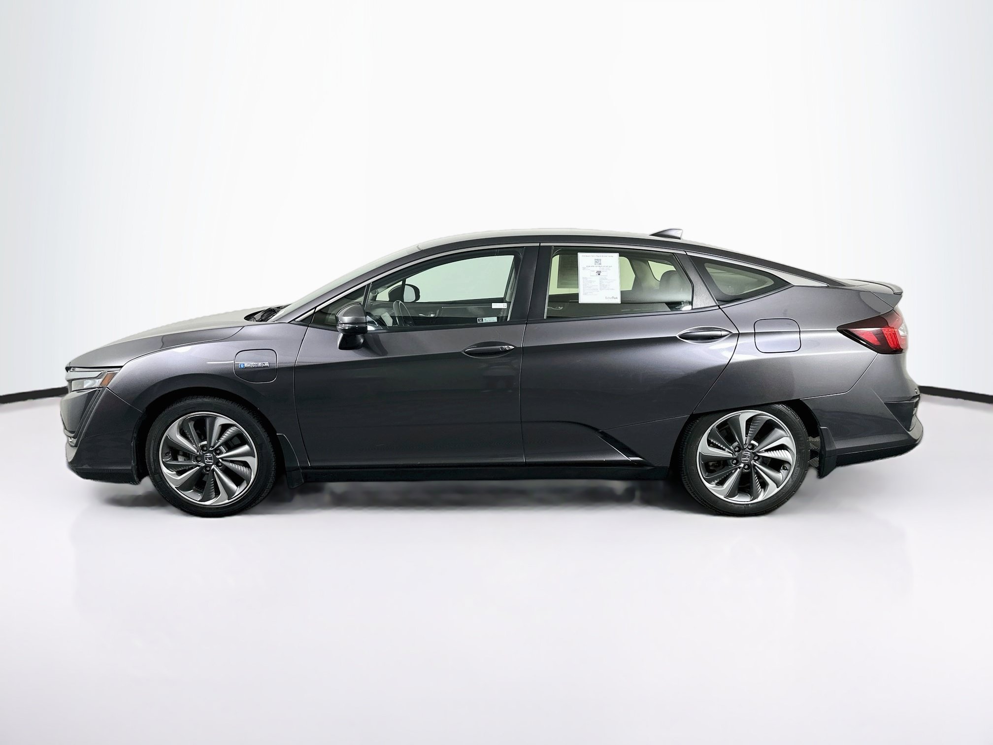 Used 2018 Honda Clarity Touring image 4