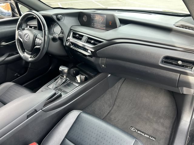 Used 2019 Lexus UX 200 w/ Accessory Package 2 FWD image 31