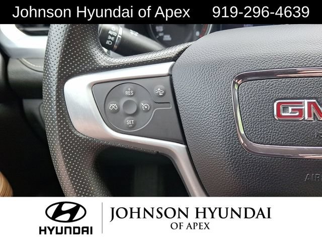 Used 2023 GMC Acadia SLE FWD image 19