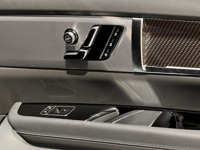 New 2027 Cadillac Vistiq Sport AWD/4WD image 21