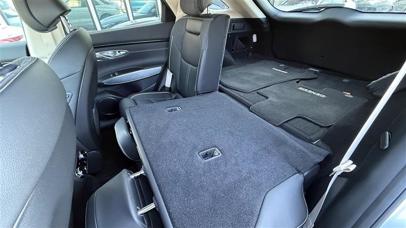 Used 2023 Genesis Electrified GV70 Advanced image 19