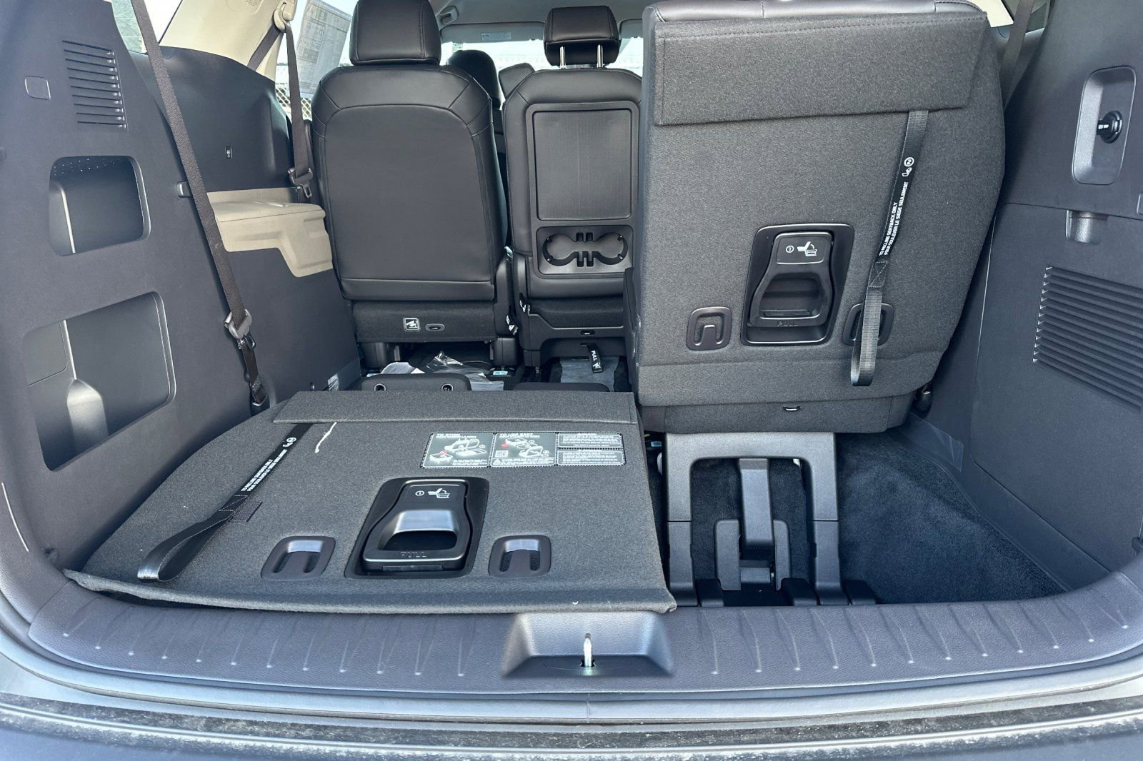 New 2026 Kia Carnival image 16