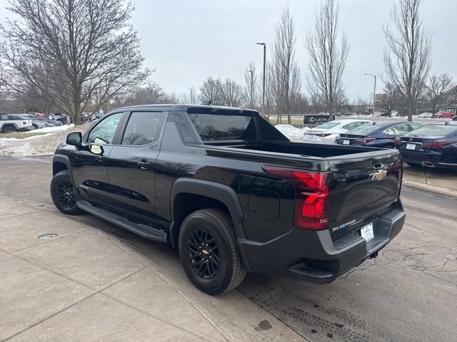 Used 2024 Chevrolet Silverado EV W/T image 5