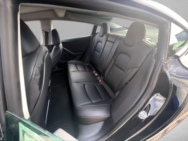 Used 2021 Tesla Model 3 Long Range AWD/4WD image 28