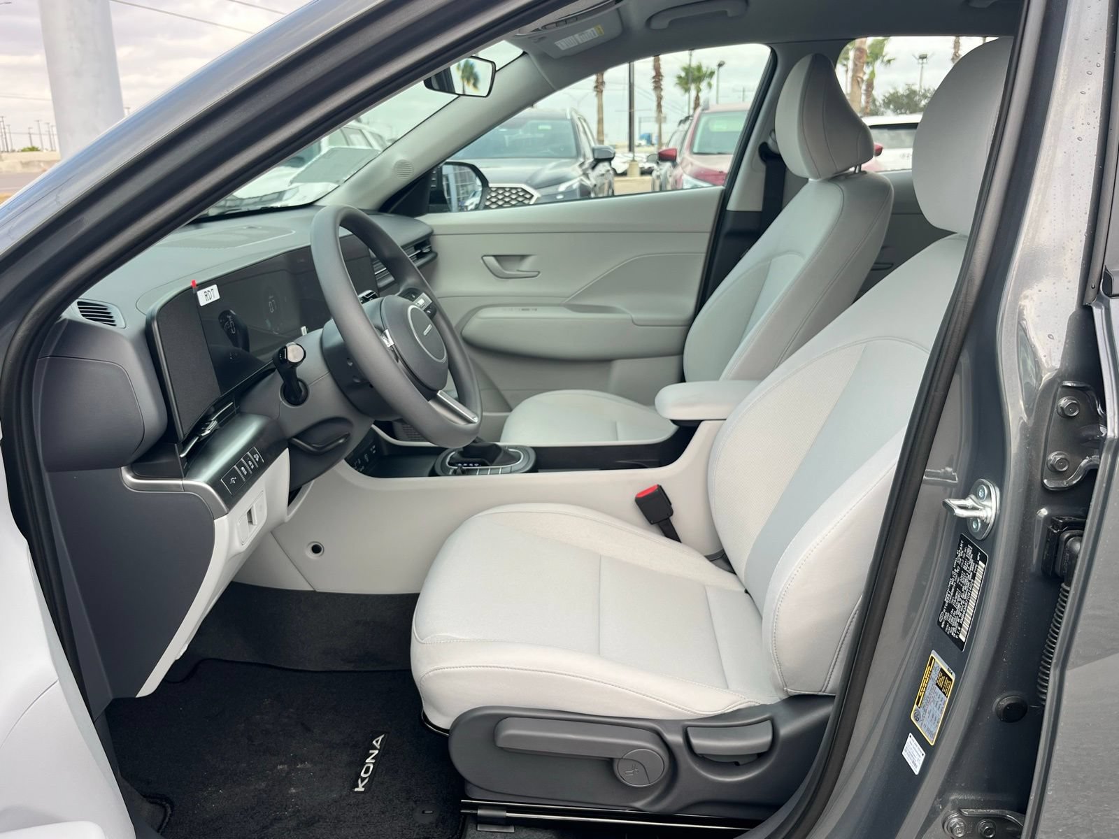 New 2026 Hyundai Kona SE FWD image 15