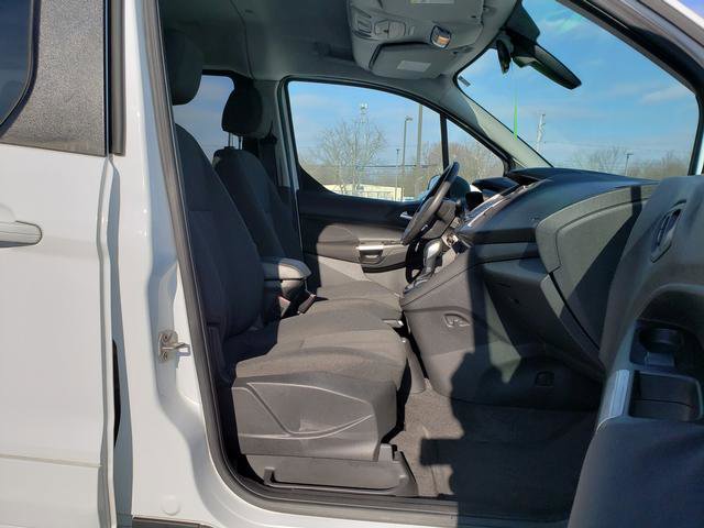 Used 2016 Ford Transit Connect XLT image 16