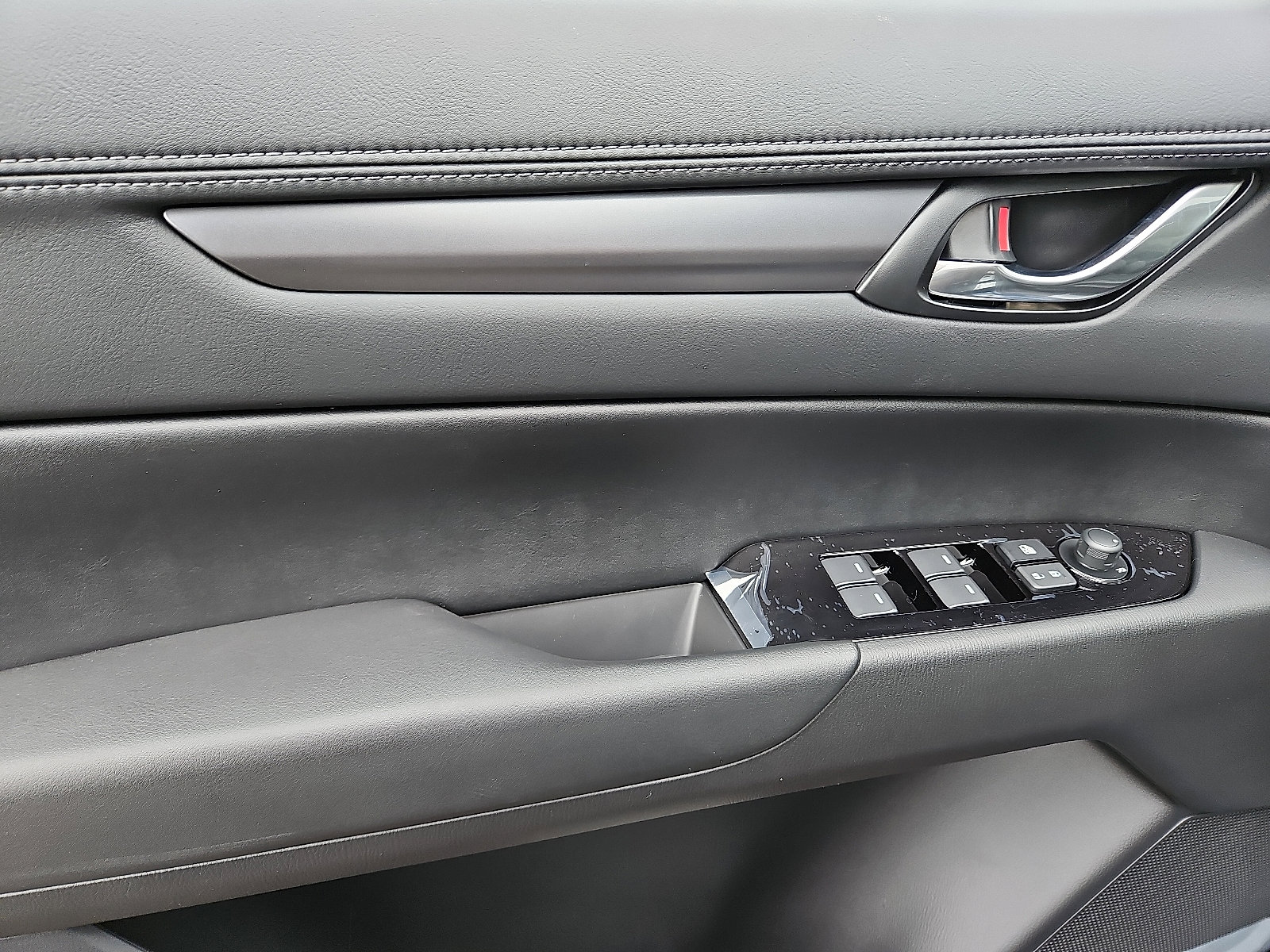 New 2025 MAZDA CX-5 AWD 2.5 S w/ Preferred Package image 10