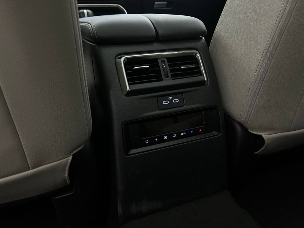 Used 2024 MAZDA CX-90 Plug-In Hybrid w/ Premium Pkg image 23