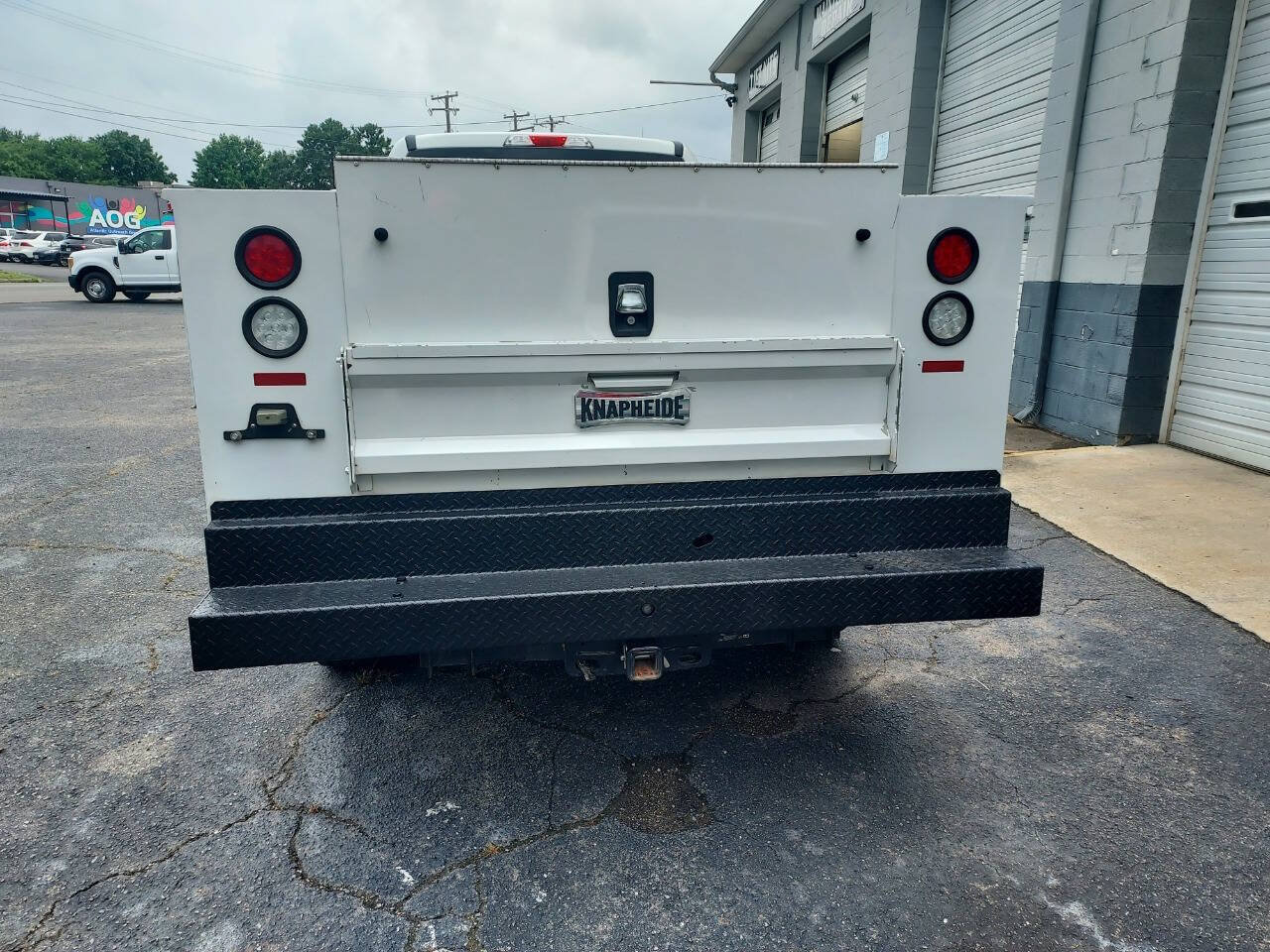 Used 2017 Ford F250 XL w/ Power Equipment Group AWD/4WD image 3
