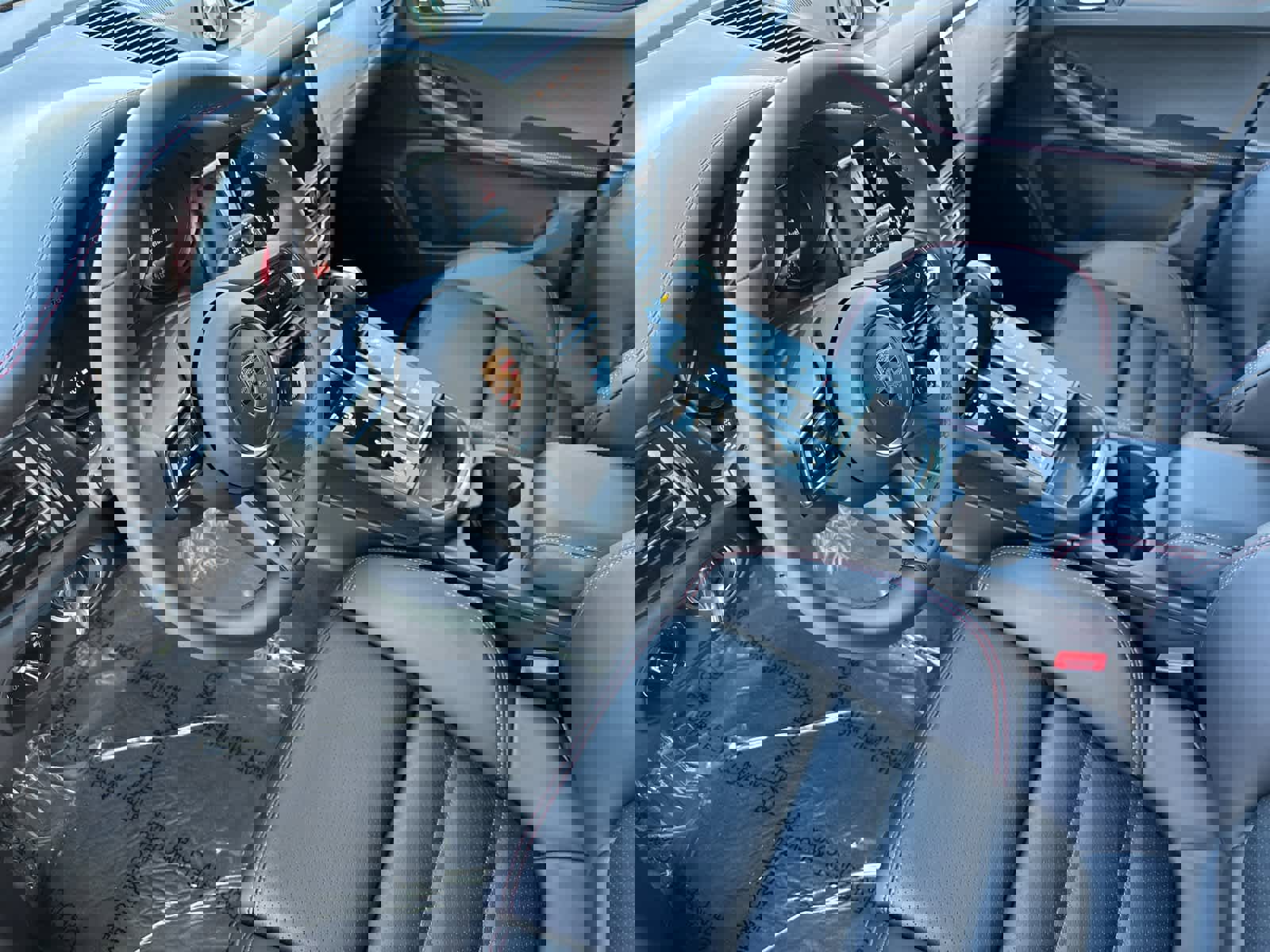 New 2026 Porsche Macan GTS AWD/4WD image 4