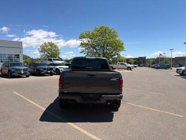 Used 2018 Ford F150 Raptor w/ Equipment Group 802A Luxury AWD/4WD image 4