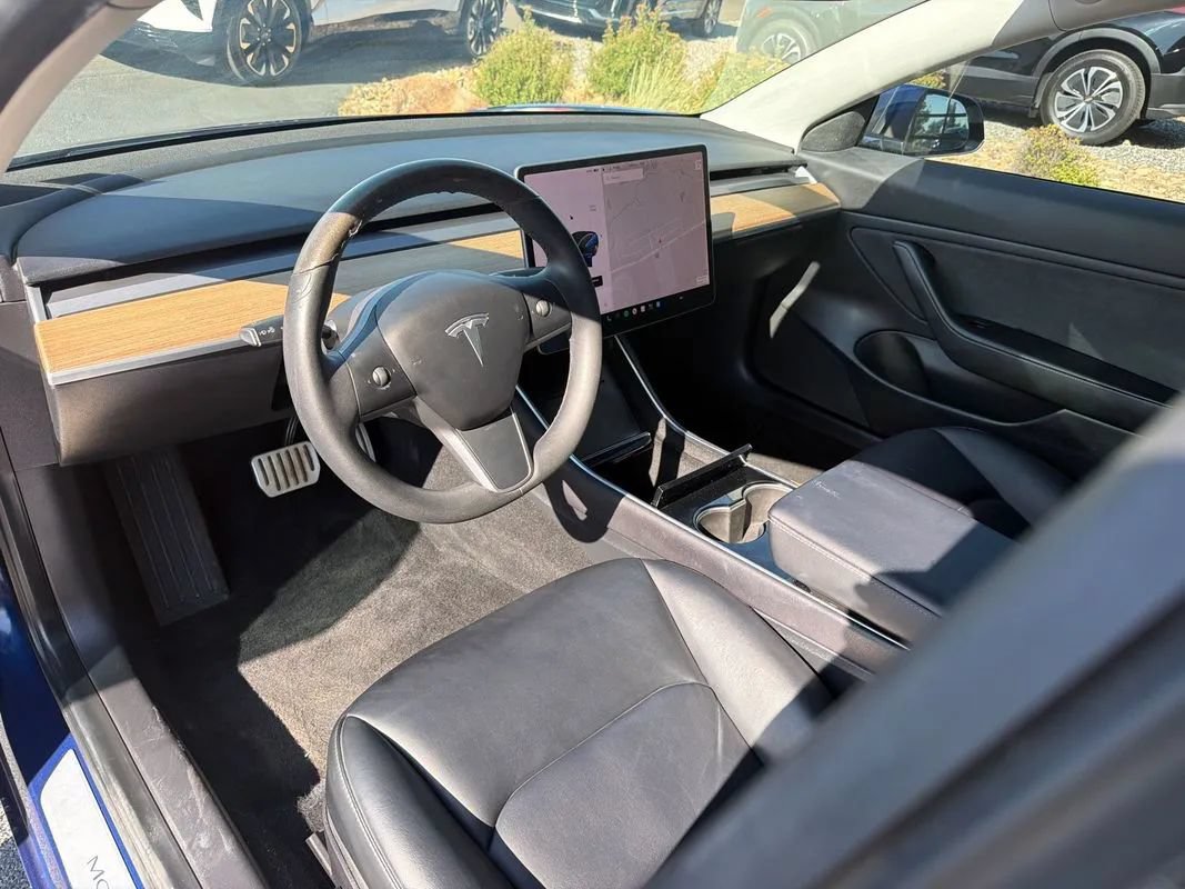Used 2019 Tesla Model 3 Long Range AWD/4WD image 14