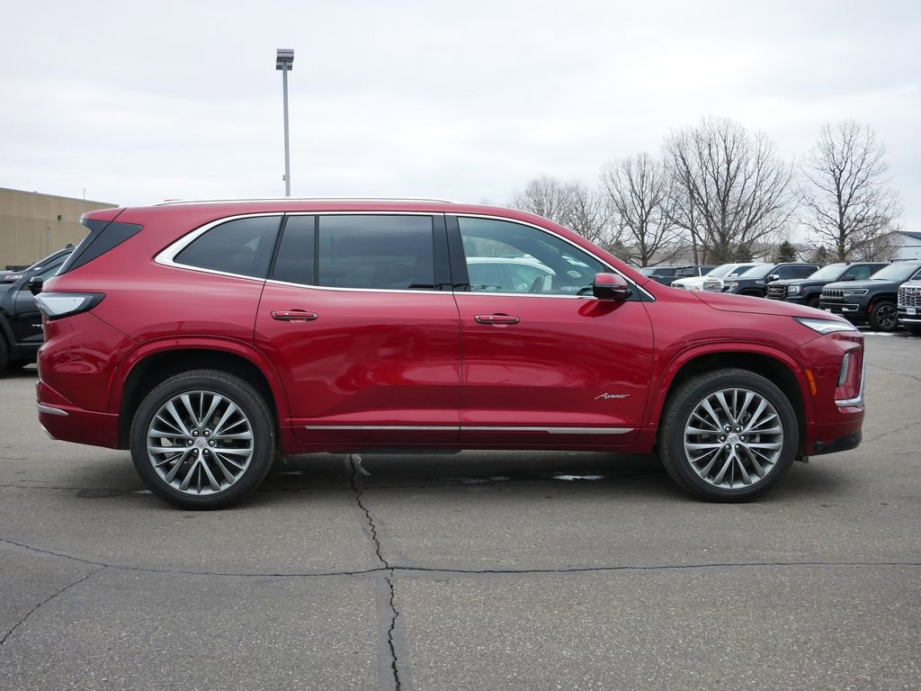 Used 2025 Buick Enclave Avenir w/ Trailering Package, 5000 lbs. image 8