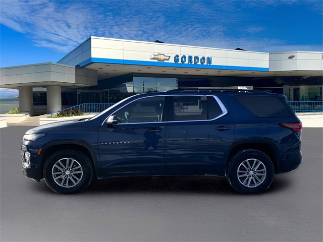 Used 2023 Chevrolet Traverse LT image 3