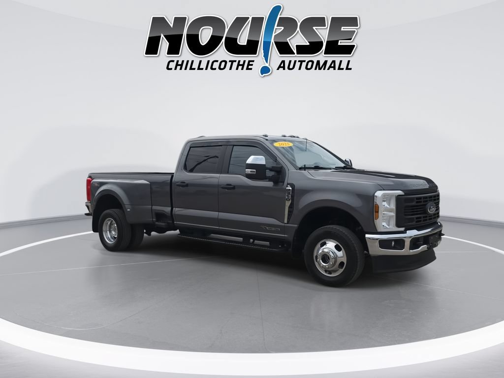 Used 2025 Ford F350 XL w/ XL Driver Assist Package AWD/4WD image 2
