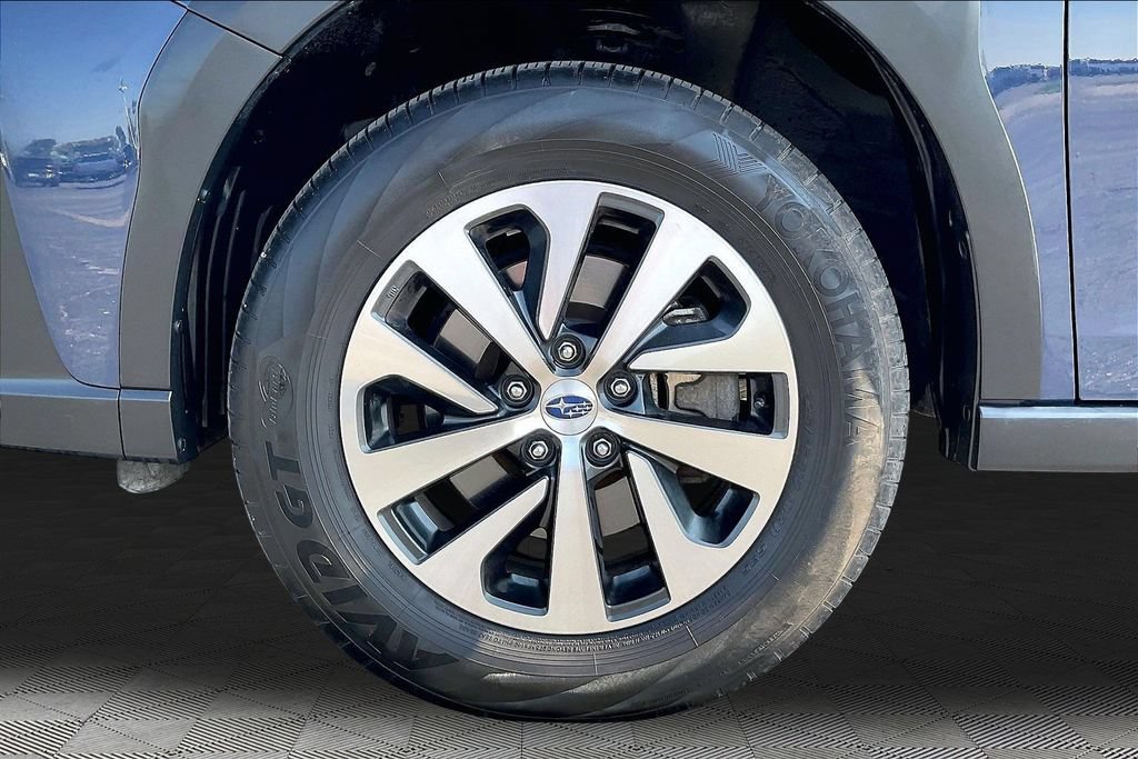 Used 2024 Subaru Outback Premium AWD/4WD image 37