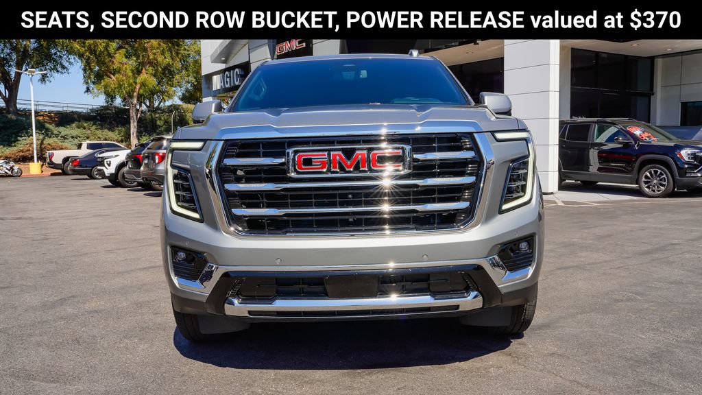 Used 2025 GMC Yukon XL Elevation AWD/4WD image 5