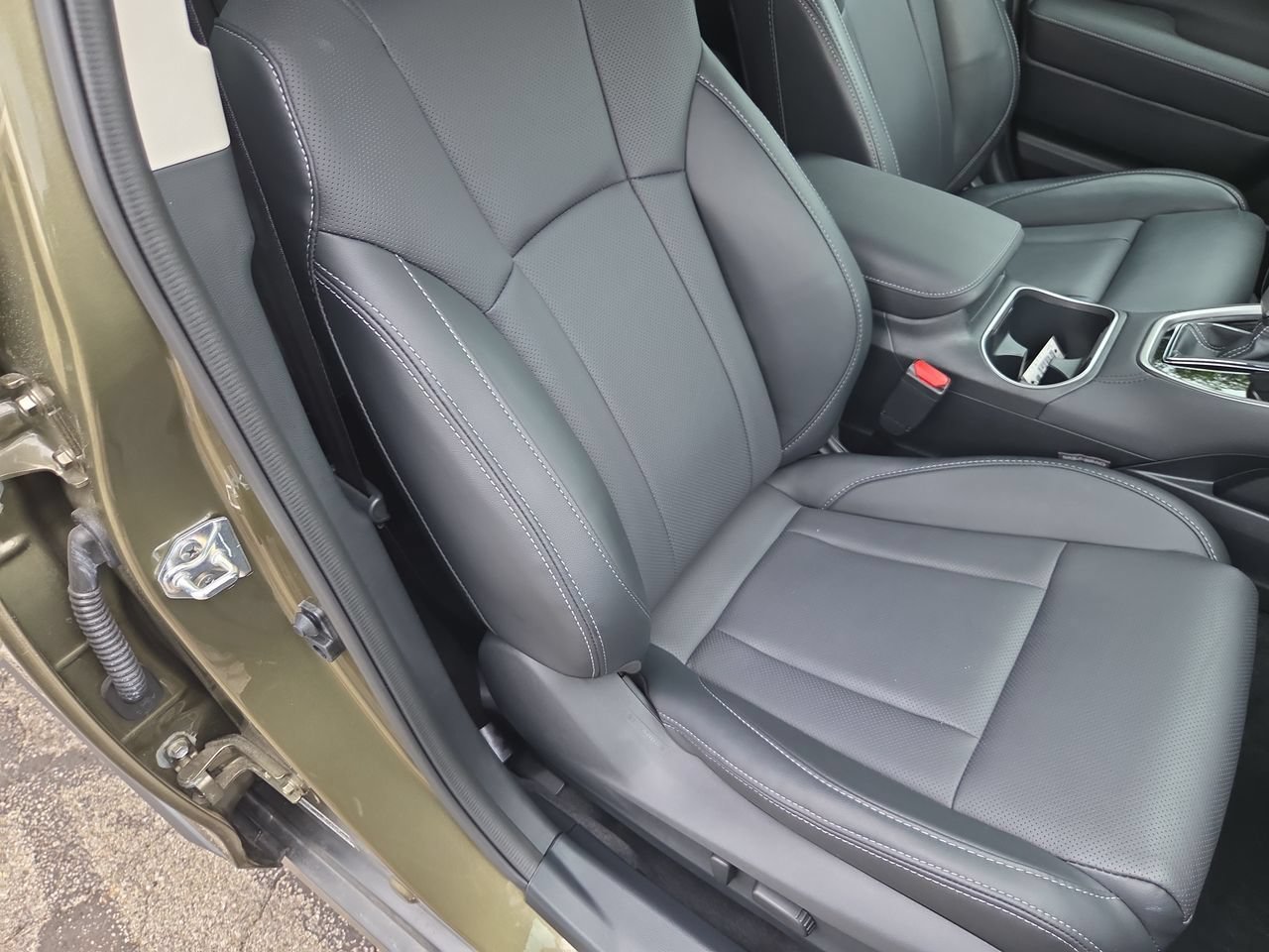 Certified 2025 Subaru Outback Limited w/ Popular Package #2 AWD/4WD image 20