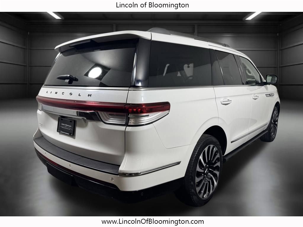 Used 2023 Lincoln Navigator Black Label AWD/4WD image 8