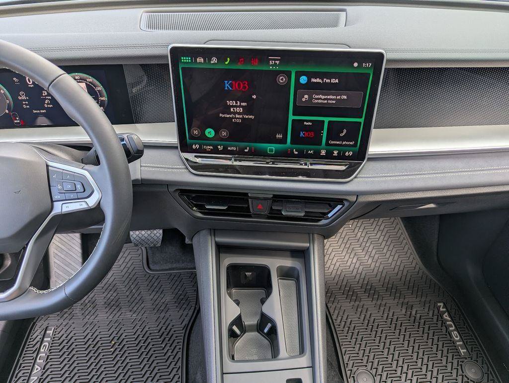 New 2026 Volkswagen Tiguan SE AWD/4WD image 17