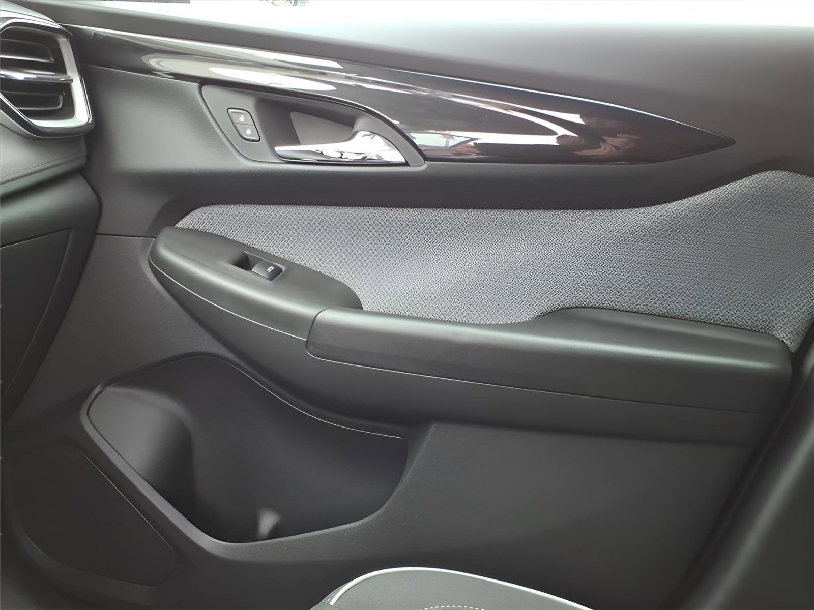 New 2026 Chevrolet TrailBlazer LS w/ LS Convenience Package image 24