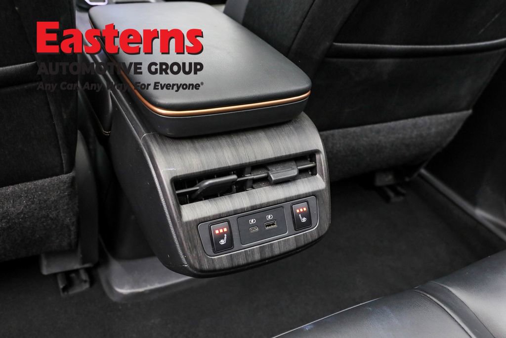 Used 2024 Nissan Ariya FWD image 22