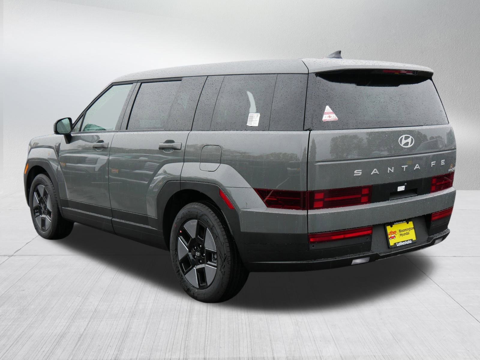 New 2026 Hyundai Santa Fe SE image 3