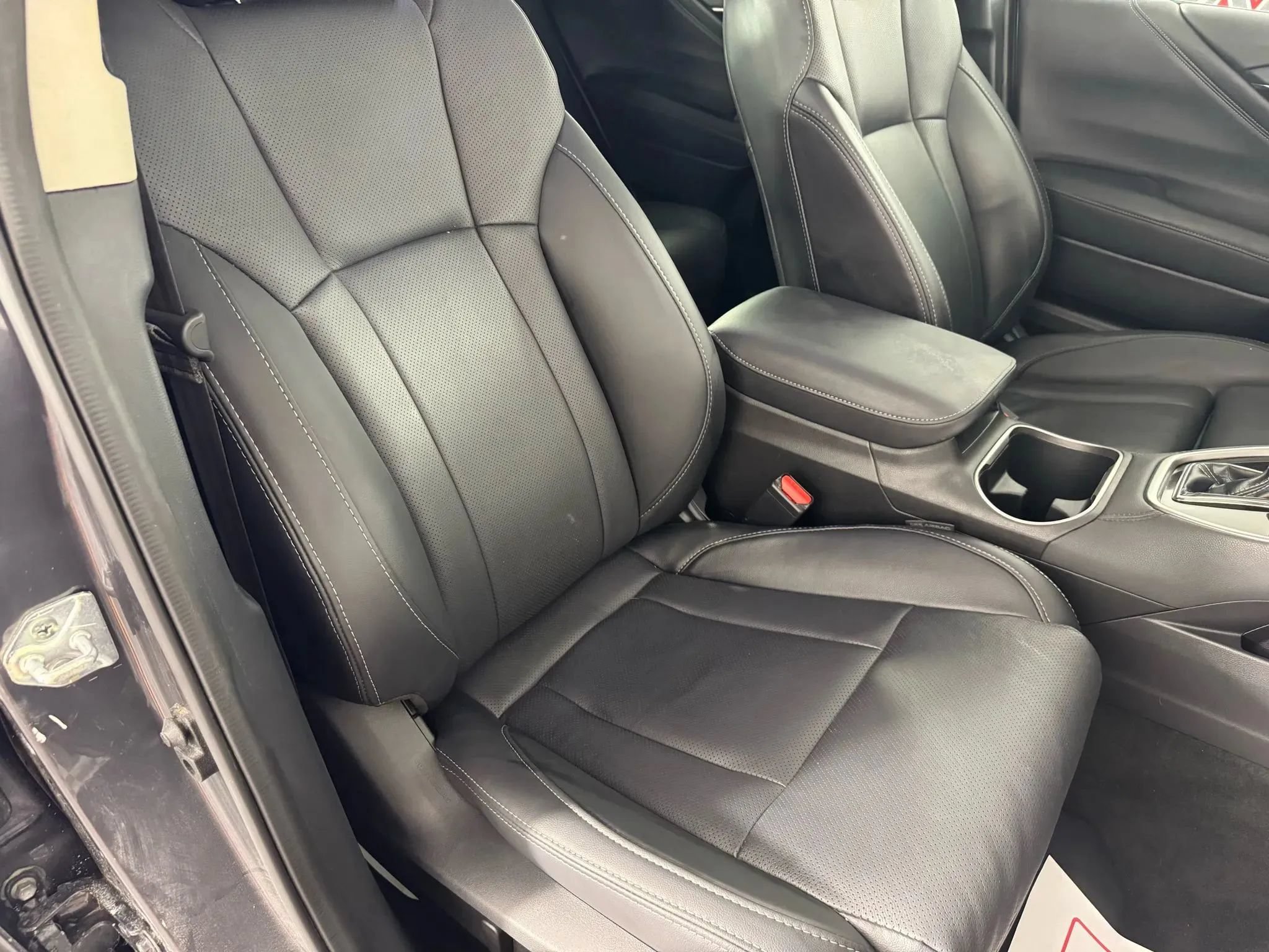 Used 2023 Subaru Outback Limited XT AWD/4WD image 38