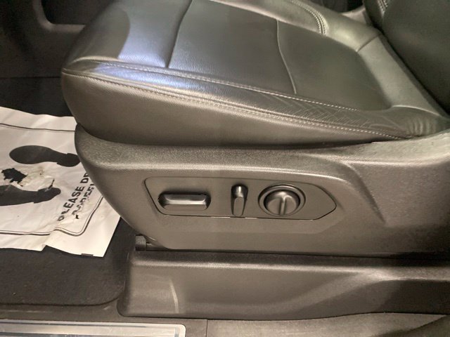 Used 2019 Chevrolet Silverado 1500 LT Trail Boss AWD/4WD image 29