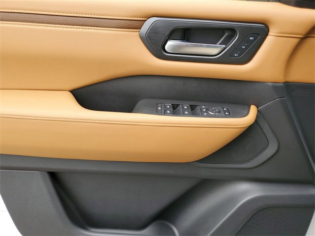 New 2025 Nissan Armada SL w/ Captain's Chari Seat Package image 21