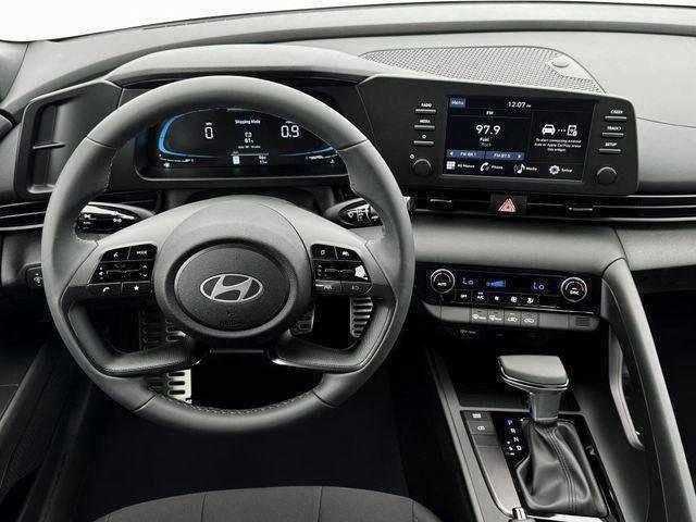 New 2025 Hyundai Elantra Sport FWD image 26