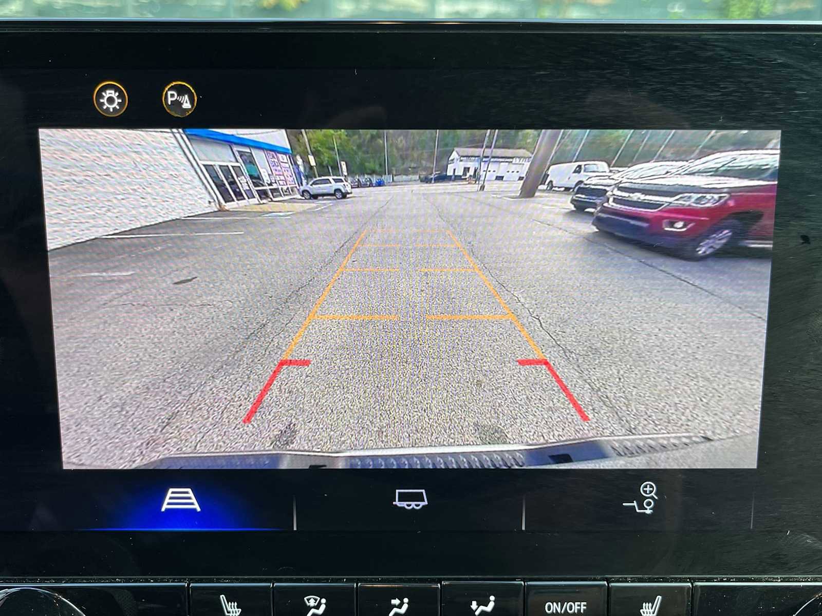 Certified 2023 Chevrolet Colorado LT w/ LT Convenience Package II image 15