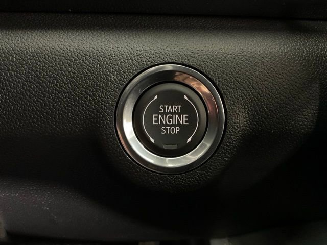 New 2026 GMC Terrain AT4 w/ LPO, Floor Liner Package image 24