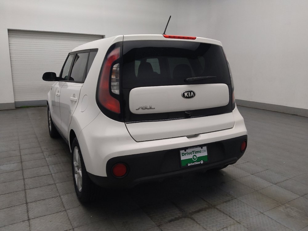 Used 2017 Kia Soul w/ Convenience Package FWD image 5