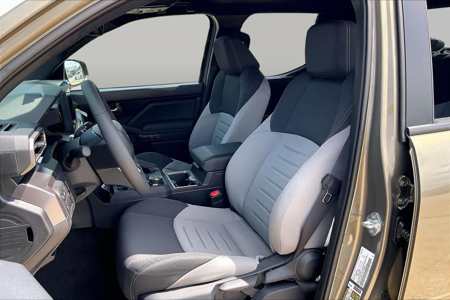 New 2026 Toyota Tacoma TRD Off-Road AWD/4WD image 9